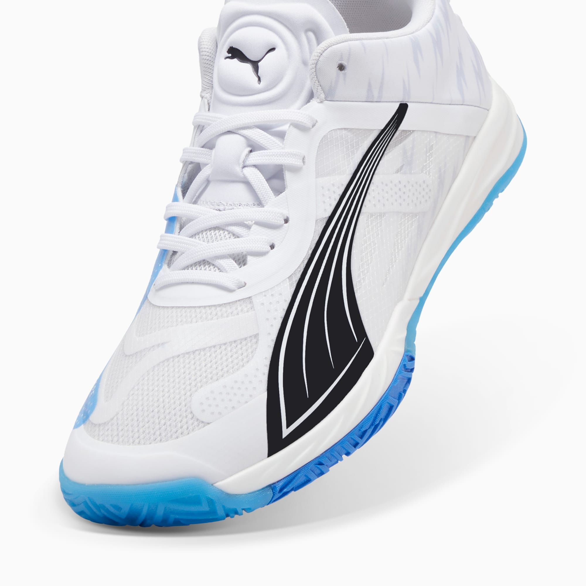 PUMA Accelerate NITROâ¢ SQD indoorschoenen, Wit/Blauw/Zwart